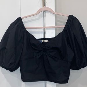 Abercrombie Puff sleeve O-ring top